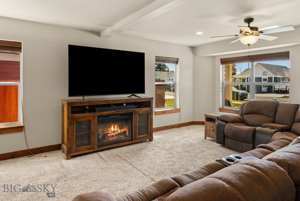 4455 Shadow Glen Drive, Bozeman MT 59718