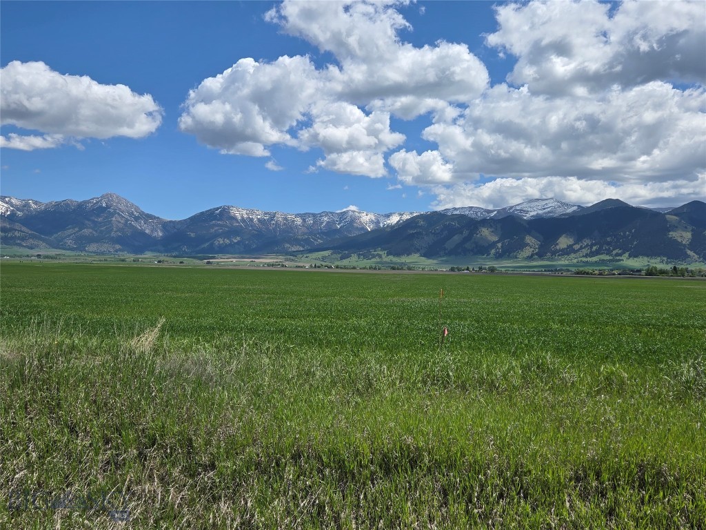 4468 Wes Davis Road, Belgrade MT 59714