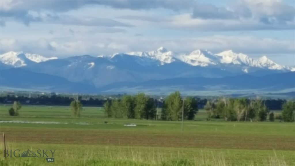 4468 Wes Davis Road, Belgrade MT 59714