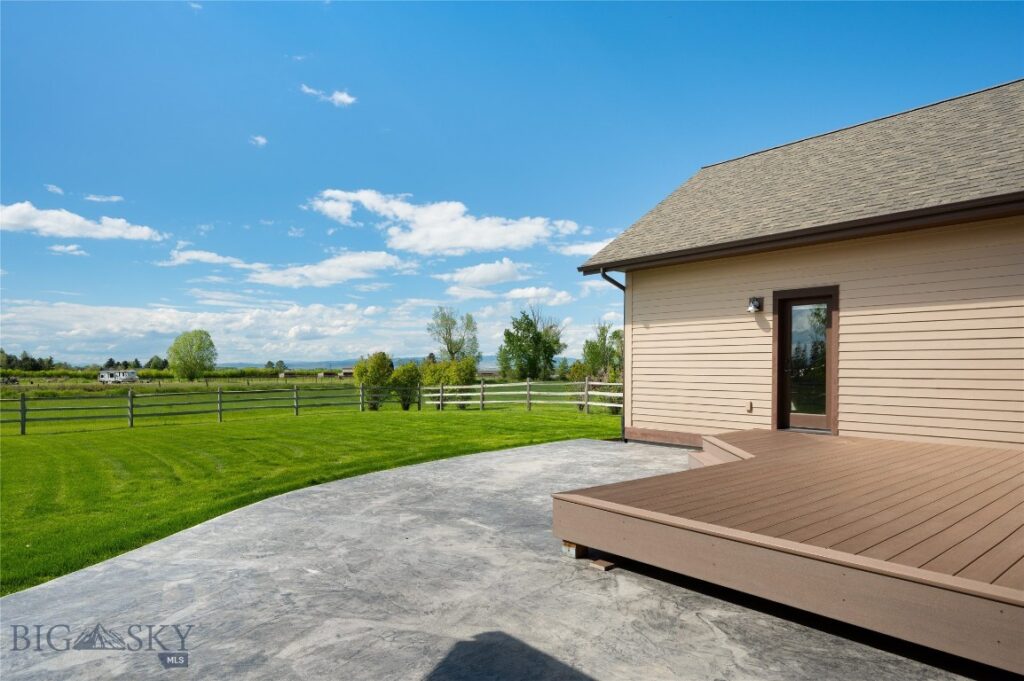 45 Spain Bridge Circle Drive, Belgrade MT 59714