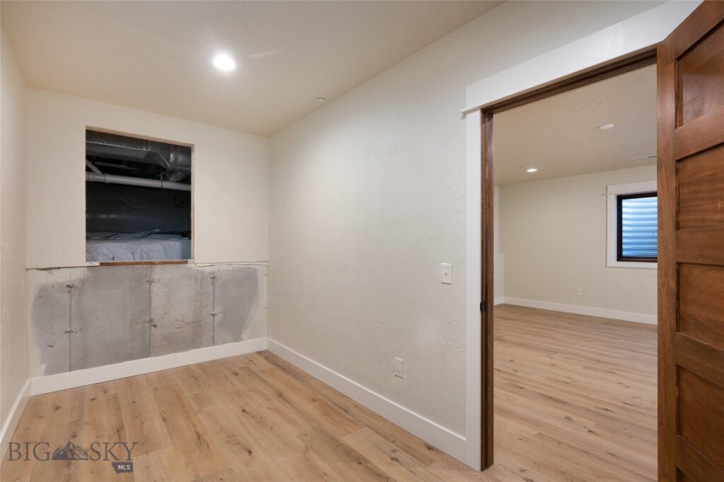 45 Spain Bridge Circle Drive, Belgrade MT 59714