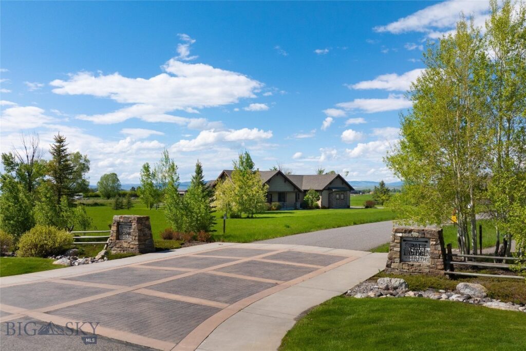 45 Spain Bridge Circle Drive, Belgrade MT 59714