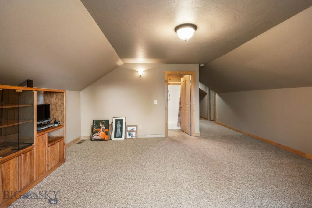 45 Painted Pony Drive, Belgrade MT 59714