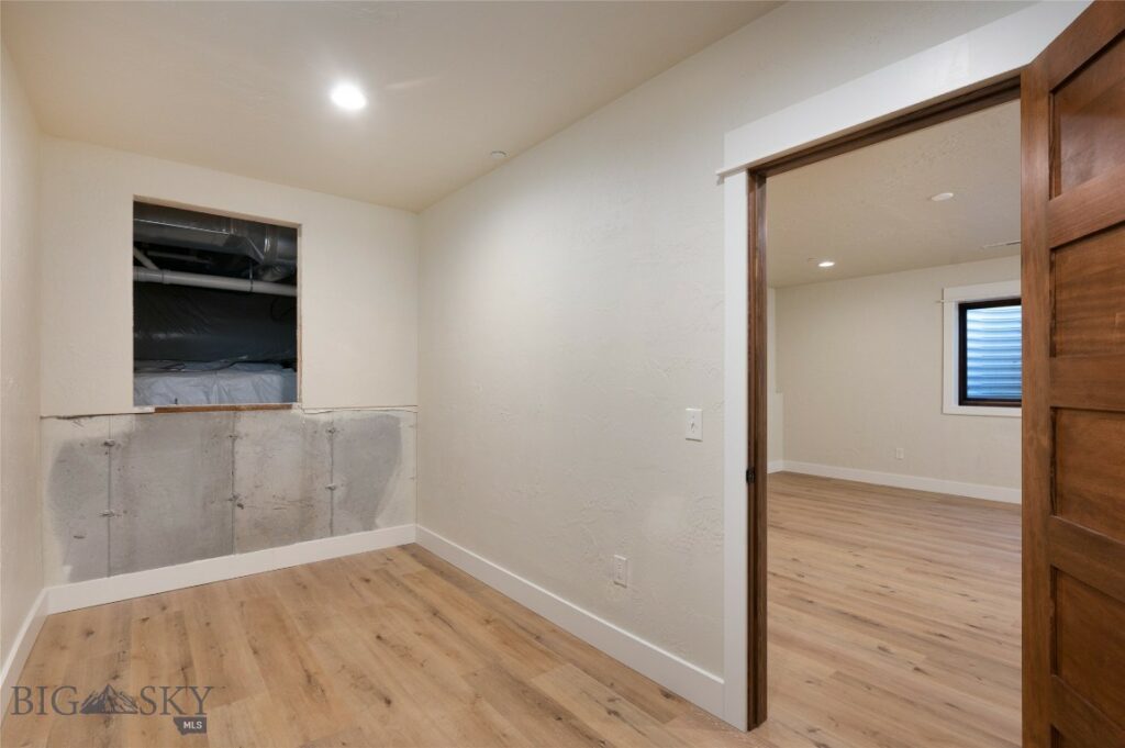 45 Spain Bridge Circle Drive, Belgrade MT 59714