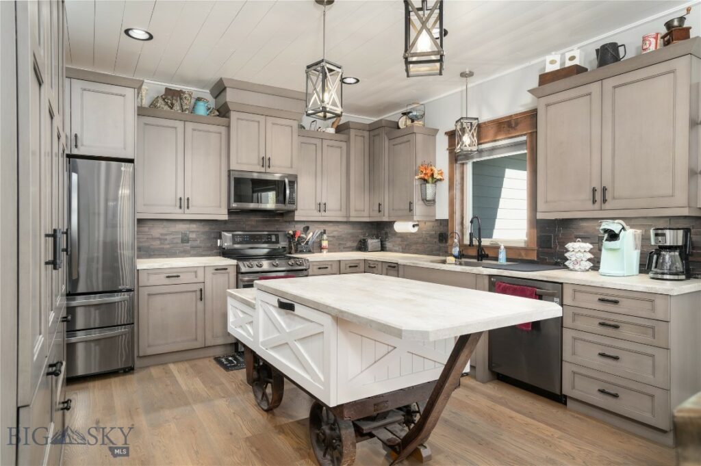 4533 Linney Road, Bozeman MT 59718