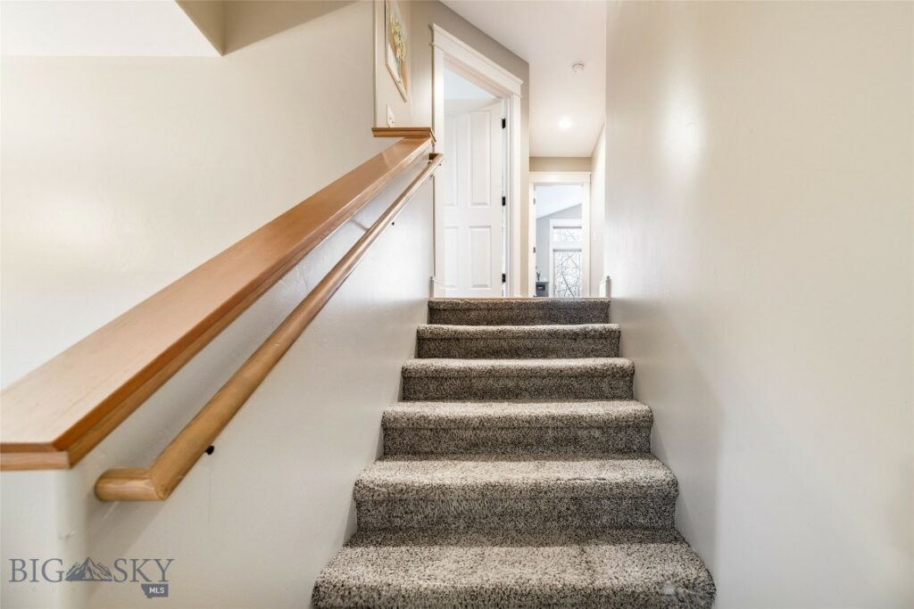 456 Cedar Wood Circle, Bozeman MT 59718