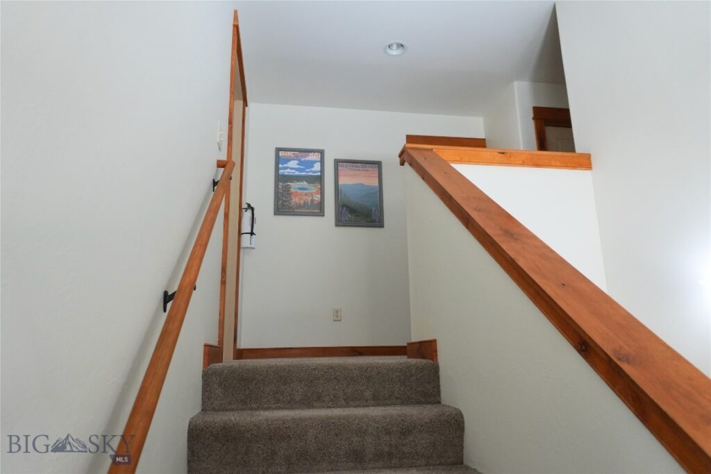 4563 Ethan, Bozeman MT 59718