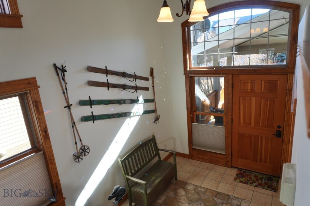 4563 Ethan, Bozeman MT 59718