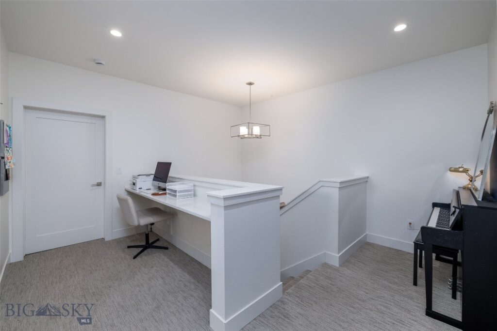 46 Creekbank Loop Lane, Bozeman MT 59718