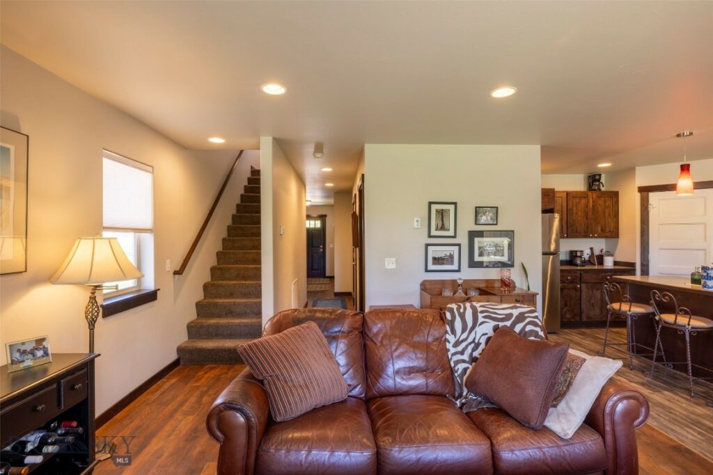 4648 Shadowglen Drive, Bozeman MT 59718