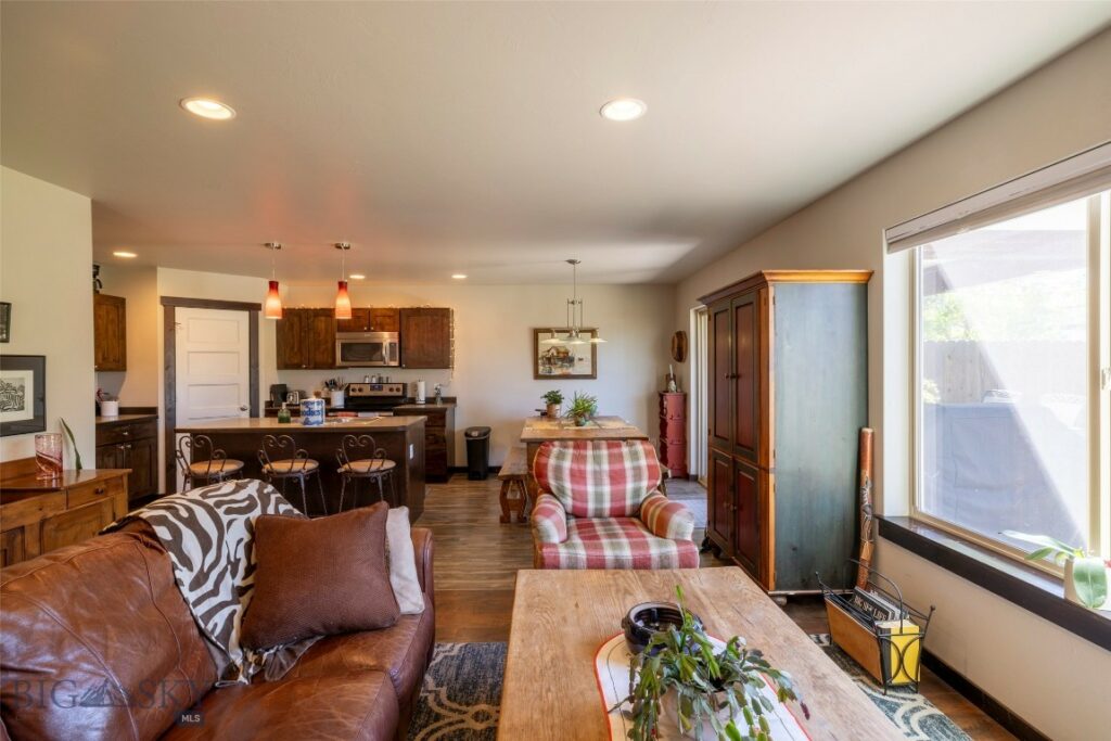 4648 Shadowglen Drive, Bozeman MT 59718