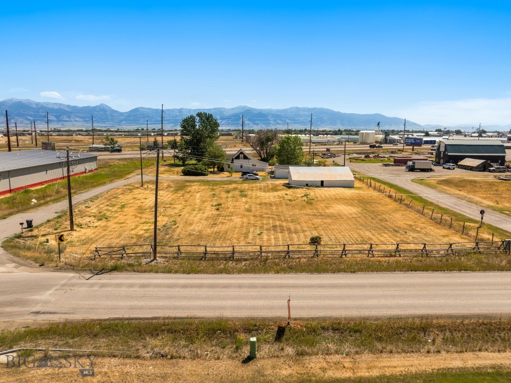 4660 Thorpe Road, Belgrade MT 59714
