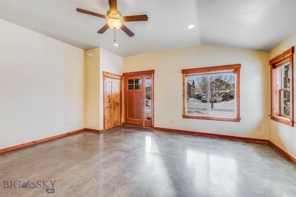 4709 Shadowglen Drive, Bozeman MT 59718