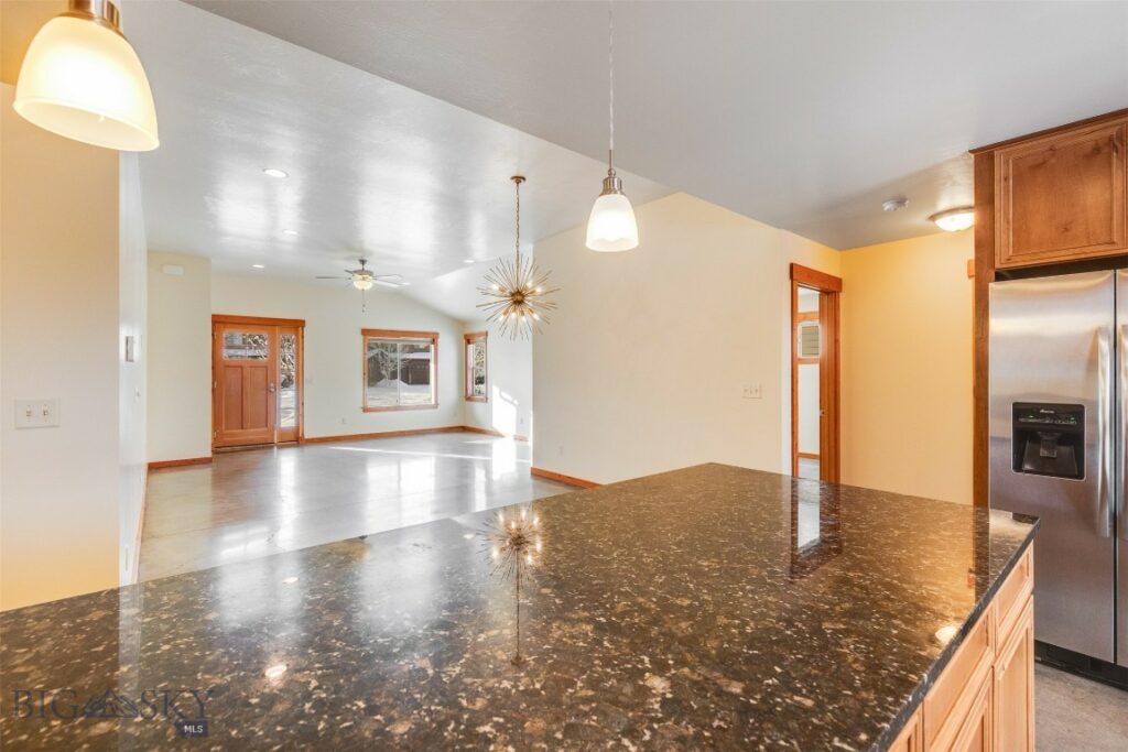 4709 Shadowglen Drive, Bozeman MT 59718