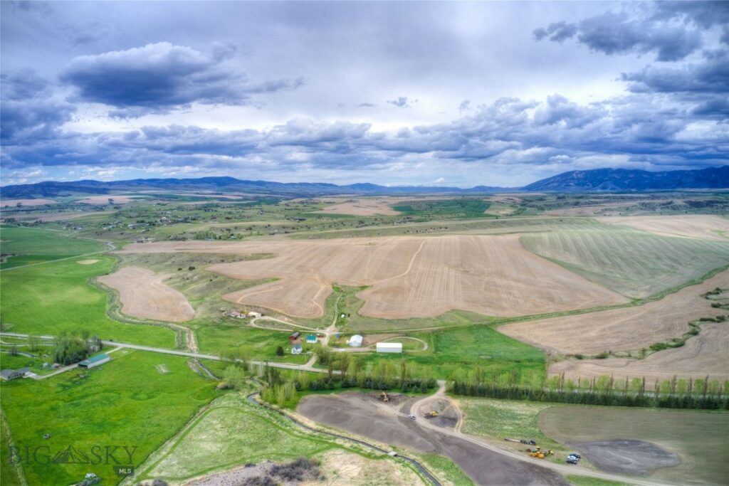 477 Reese Creek, Belgrade MT 59714