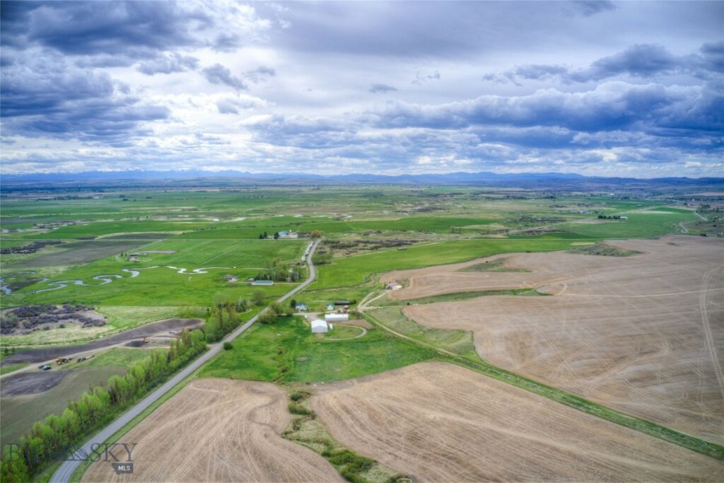 477 Reese Creek, Belgrade MT 59714