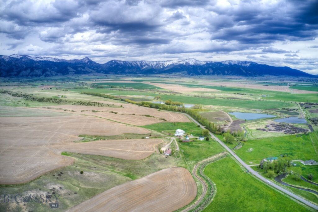 477 Reese Creek, Belgrade MT 59714