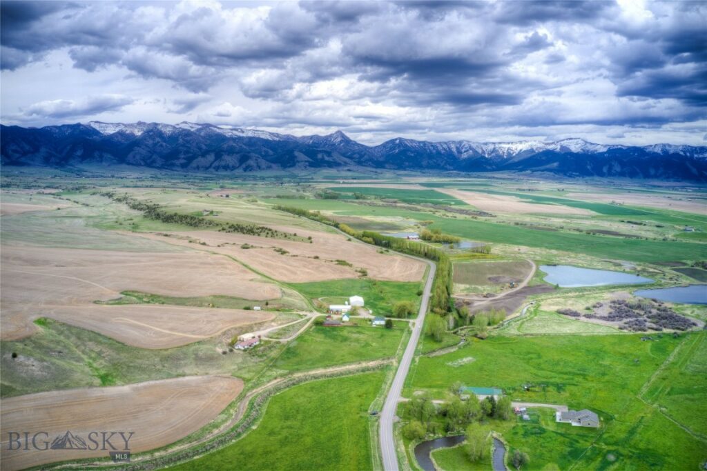 477 Reese Creek, Belgrade MT 59714