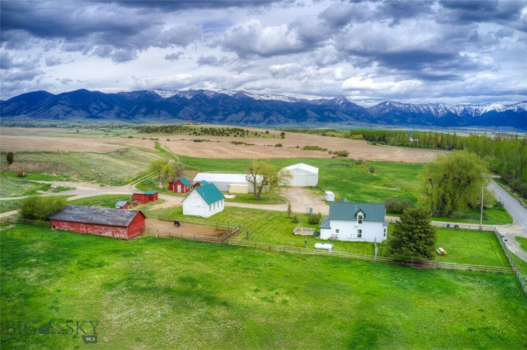 477 Reese Creek, Belgrade MT 59714