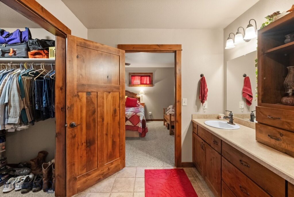 4784 Triumph Street, Bozeman MT 59718