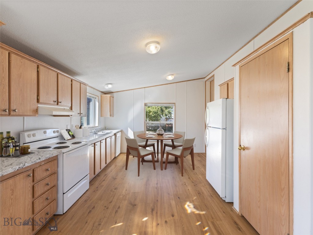 48 Sunlight, Bozeman MT 59718