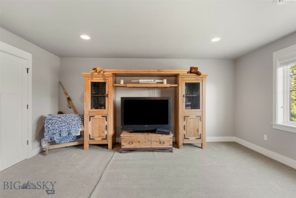 4830 Victory Street, Bozeman MT 59718