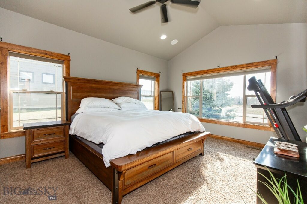 484 Circle F, Bozeman MT 59718