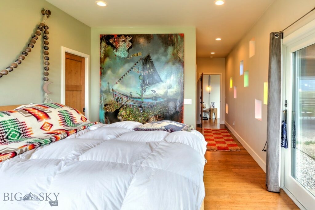49 Bison Trail, Livingston MT 59047