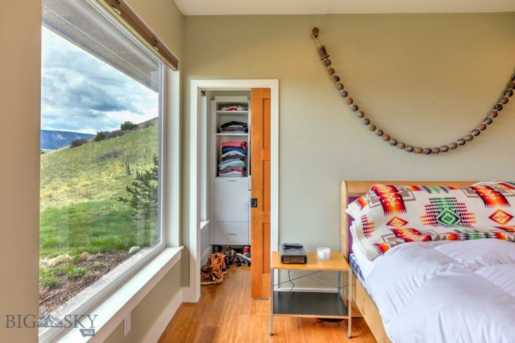 49 Bison Trail, Livingston MT 59047