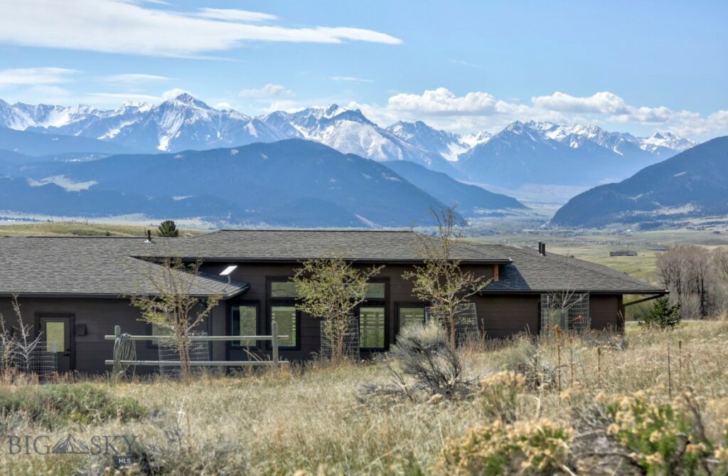 49 Bison Trail, Livingston MT 59047