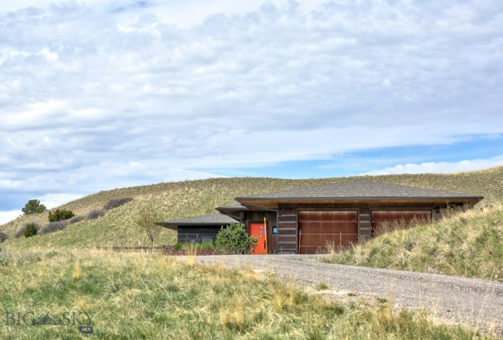 49 Bison Trail, Livingston MT 59047