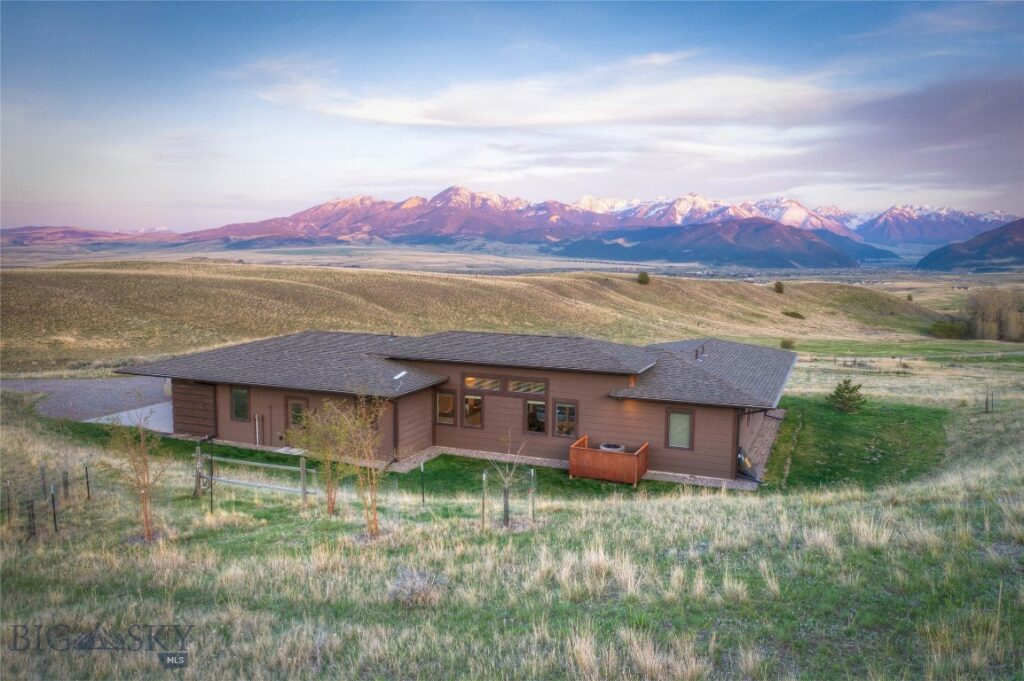 49 Bison Trail, Livingston MT 59047