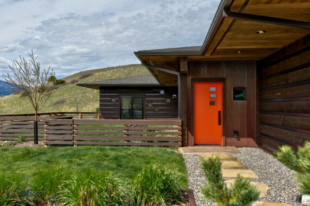 49 Bison Trail, Livingston MT 59047