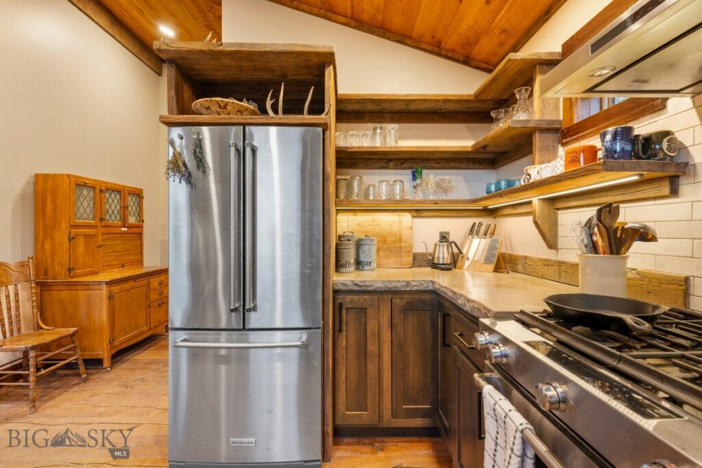 490 Sundown Road, Bozeman MT 59715