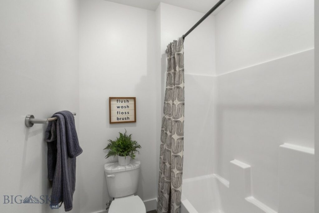 4905 Harvest Parkway, Bozeman MT 59718