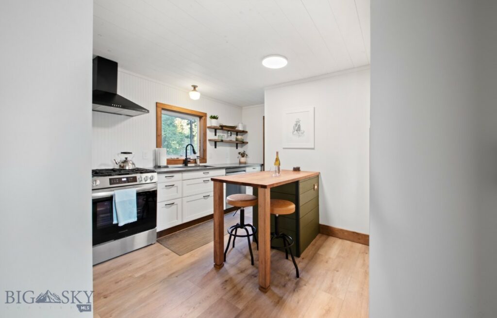 4948 US Highway 89 S, Livingston MT 59047
