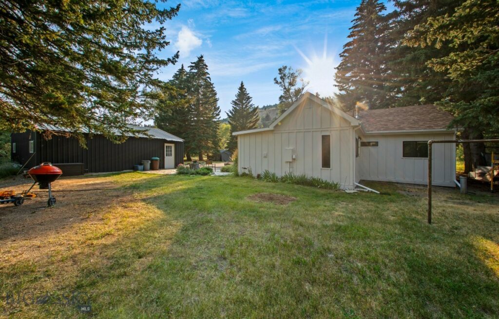 4948 US Highway 89 S, Livingston MT 59047