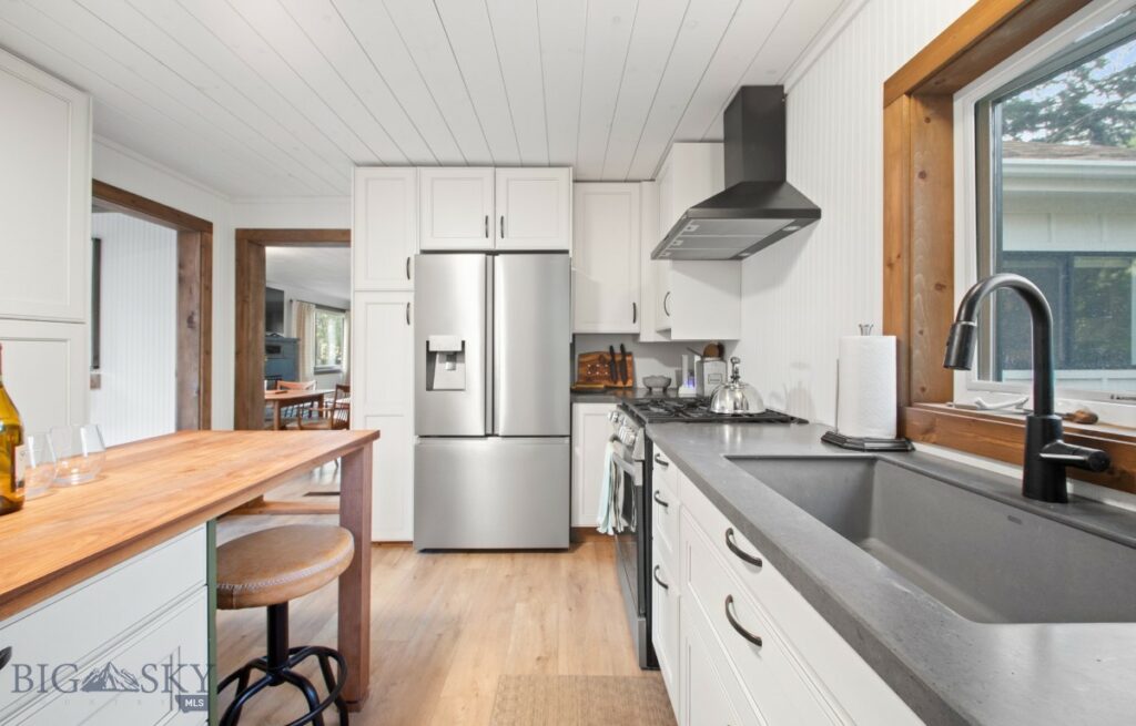 4948 US Highway 89 S, Livingston MT 59047