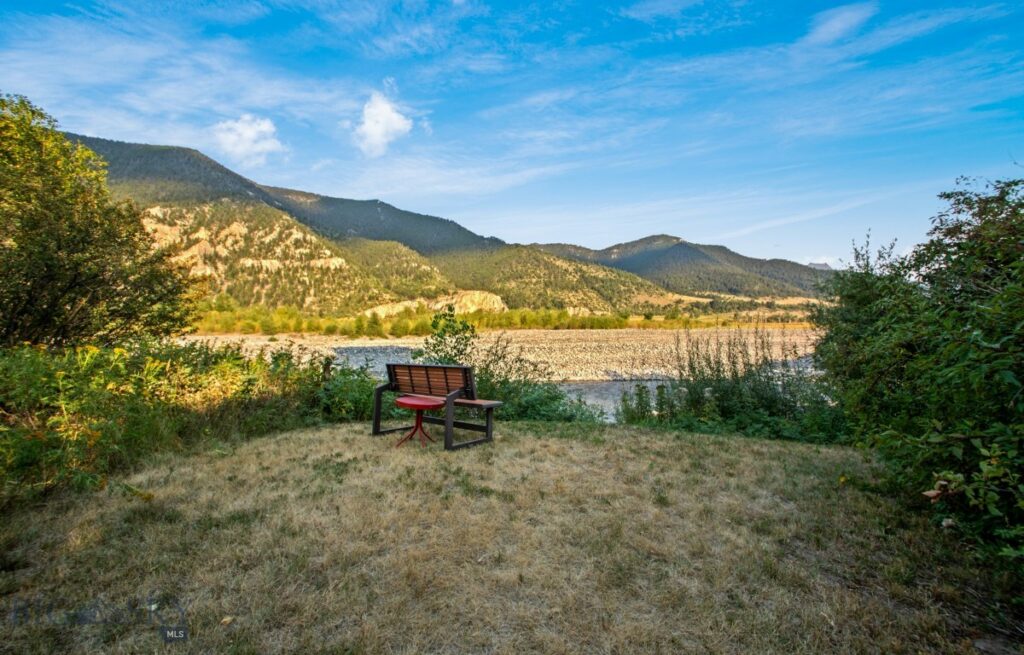4948 US Highway 89 S, Livingston MT 59047