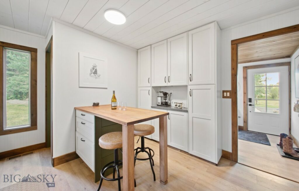 4948 US Highway 89 S, Livingston MT 59047