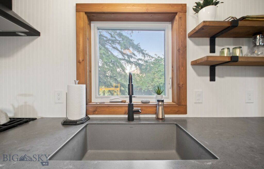 4948 US Highway 89 S, Livingston MT 59047