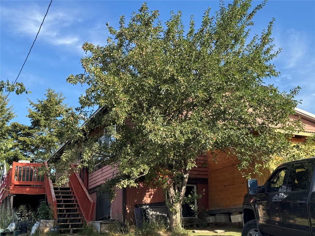 5 Muir Road E, Livingston MT 59715