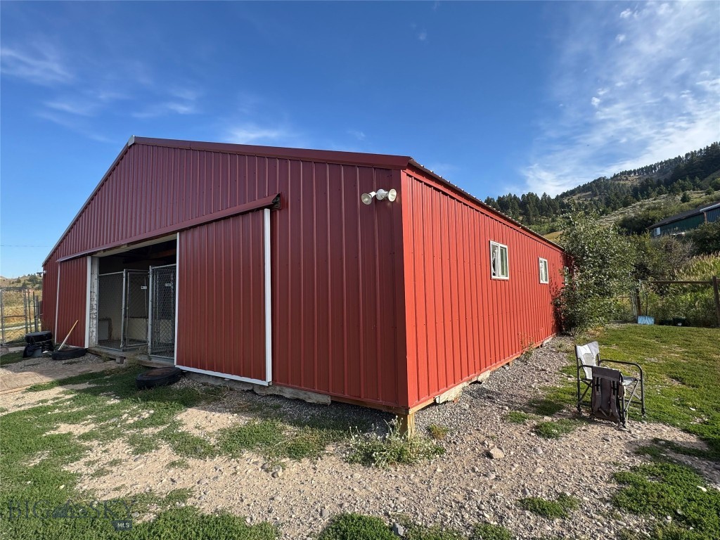 5 Muir Road E, Livingston MT 59715