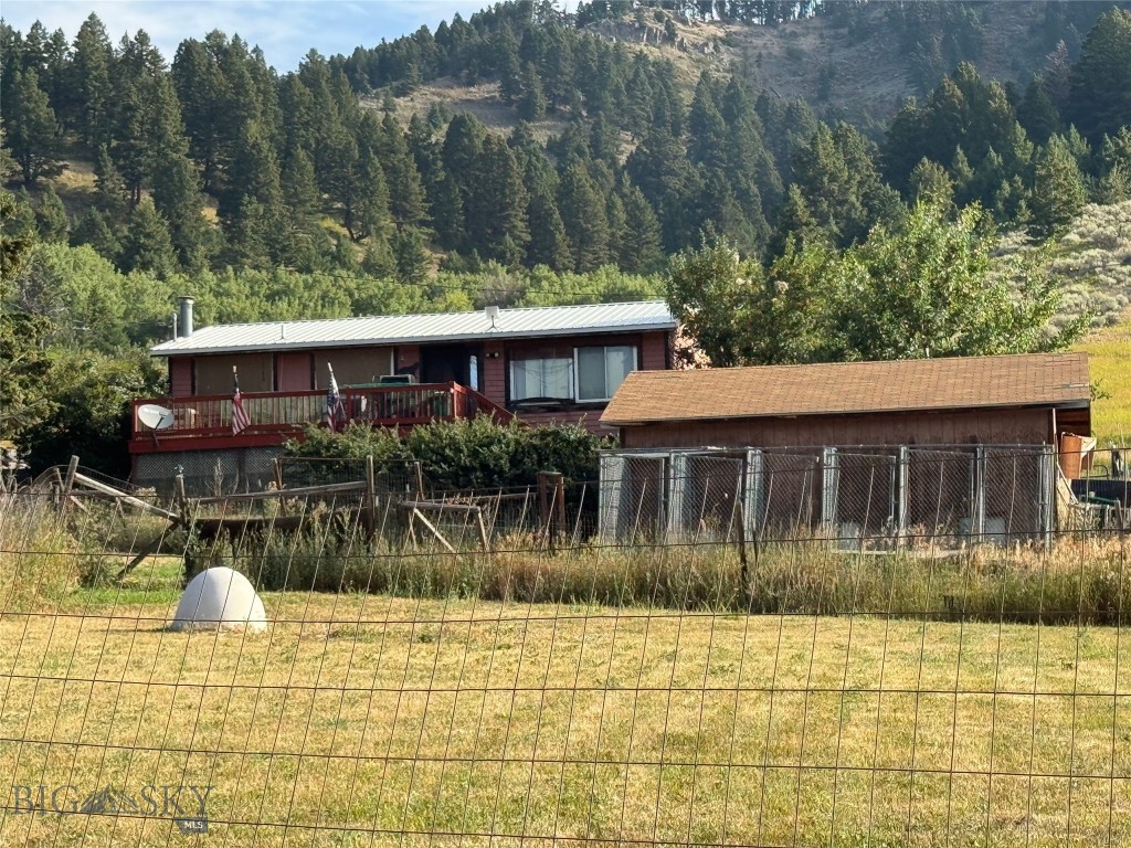 5 Muir Road E, Livingston MT 59715