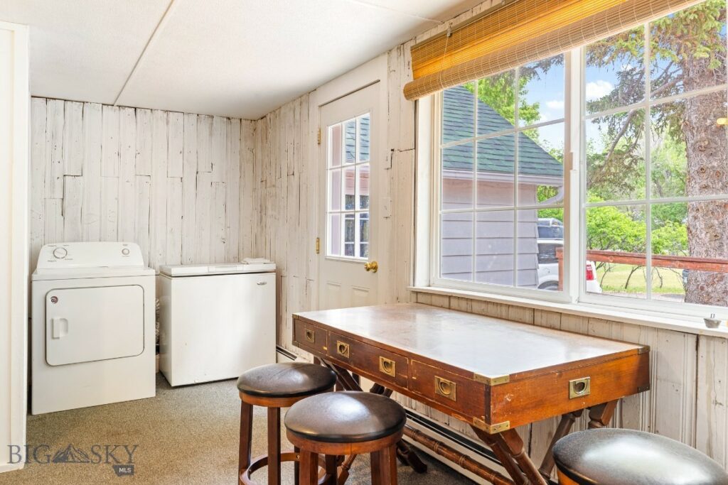 5 Old Clyde Park Road, Livingston MT 59047