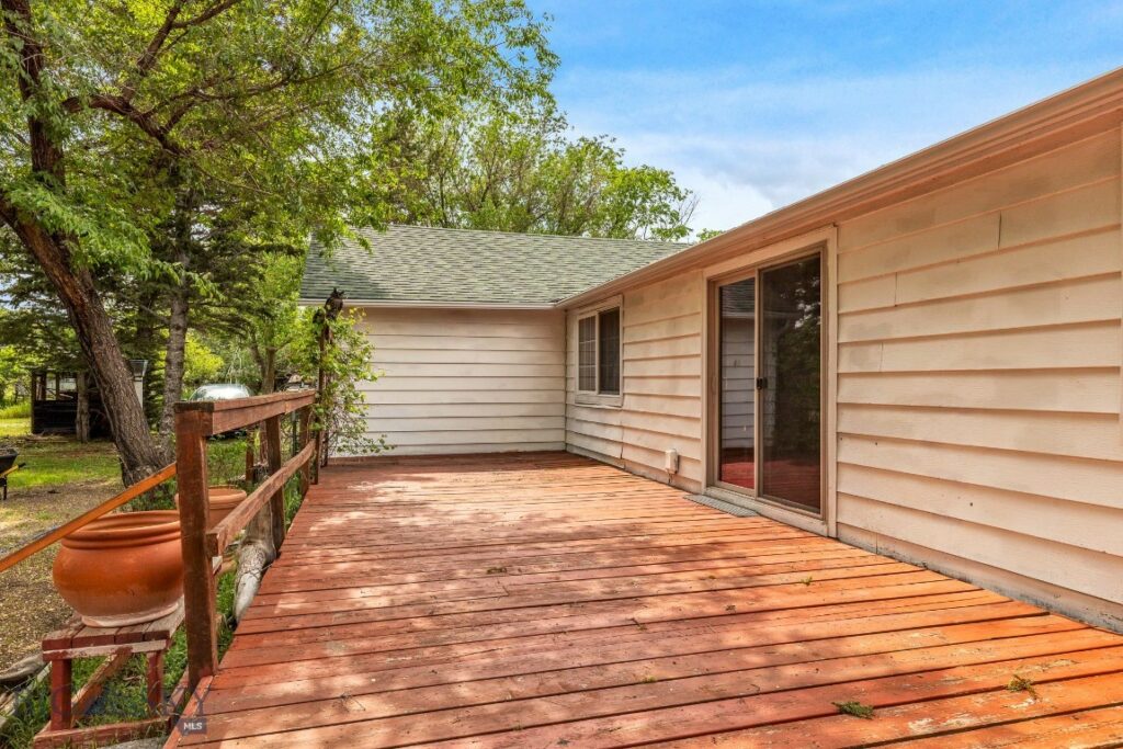 5 Old Clyde Park Road, Livingston MT 59047