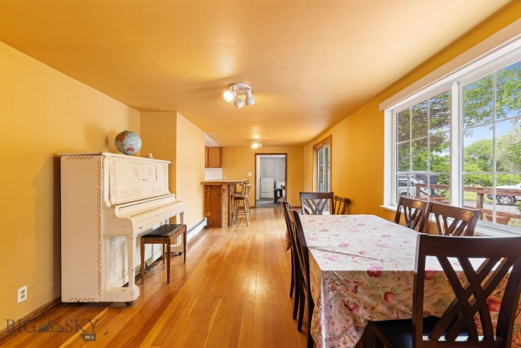 5 Old Clyde Park Road, Livingston MT 59047