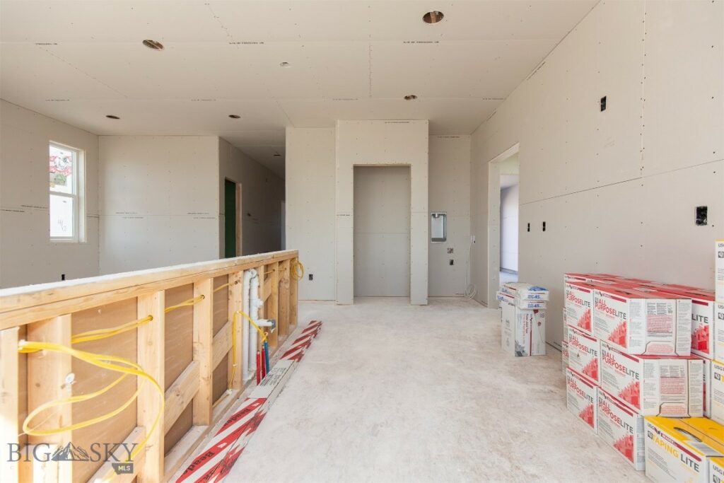 500 Spaniel Lane, Belgrade MT 59714