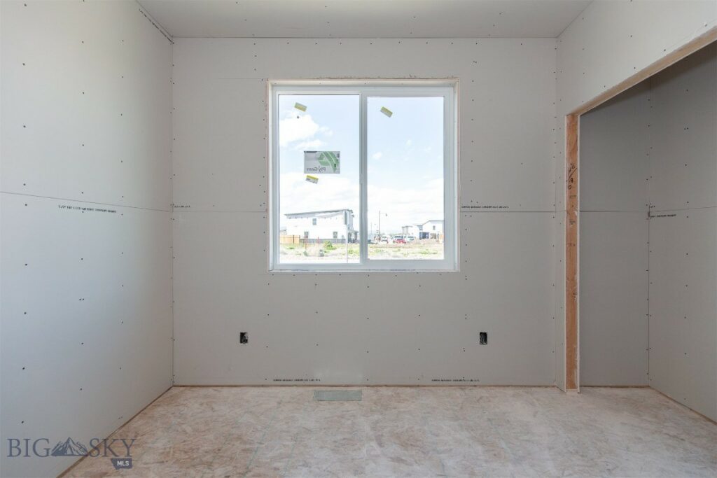 500 Spaniel Lane, Belgrade MT 59714
