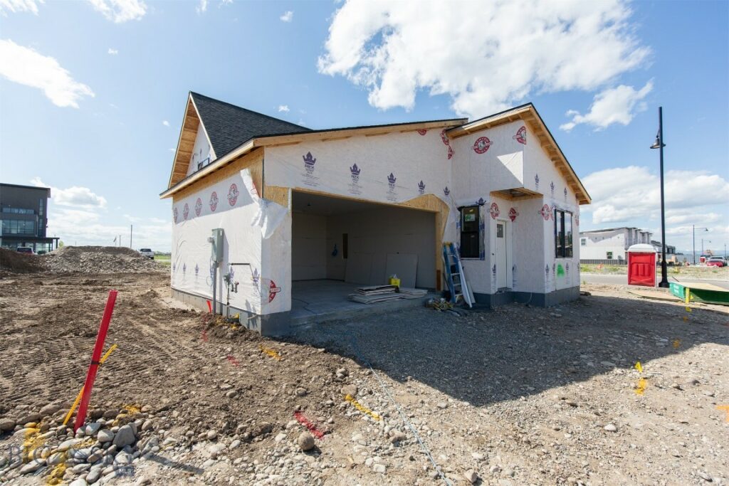 500 Spaniel Lane, Belgrade MT 59714